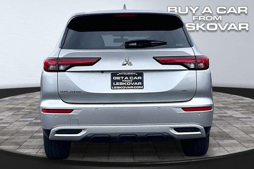 2022 Mitsubishi Outlander SE