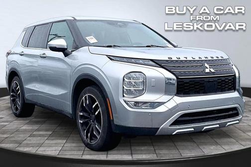 2022 Mitsubishi Outlander SE