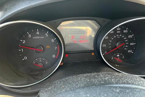 2015 Kia Sedona LX