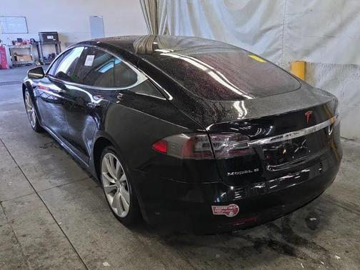 Black 2018 Tesla Model S 75D