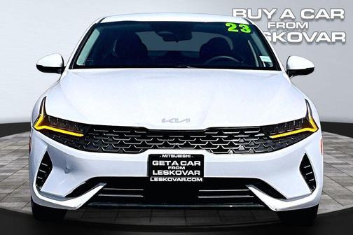 Glacial White Pearl 2023 Kia K5 LXS
