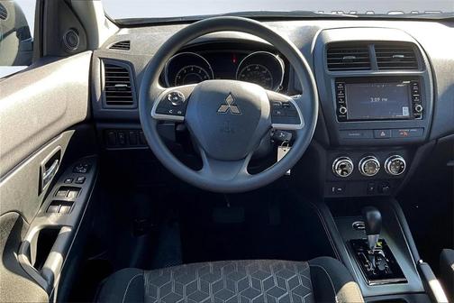 2025 Mitsubishi Outlander Sport 2.0 ES