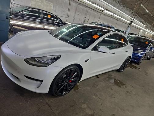 2019 Tesla Model 3 Performance
