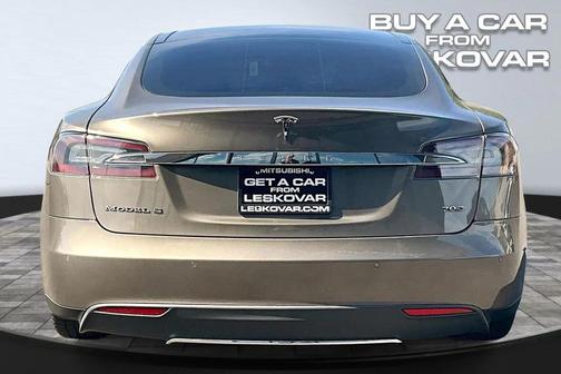 2015 Tesla Model S 70D