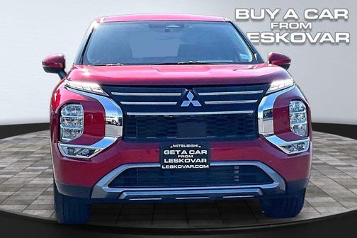 Red Diamond 2025 Mitsubishi Outlander SE S-AWC