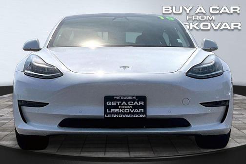Pearl White Multi-Coat 2019 Tesla Model 3 Long Range
