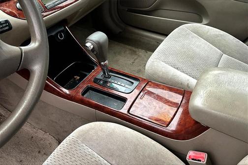 2003 Toyota Camry LE