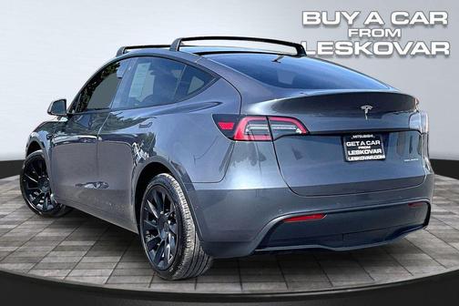 Midnight Silver Metallic 2022 Tesla Model Y Long Range Dual Motor All-Wheel Drive