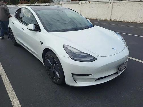 Pearl White Multi-Coat 2021 Tesla Model 3 Long Range