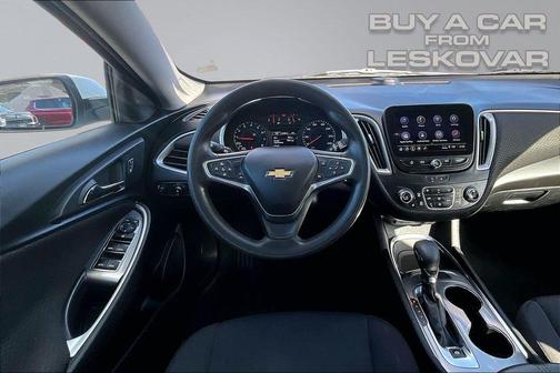 Summit White 2023 Chevrolet Malibu FWD 1LT