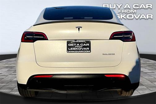 2023 Tesla Model Y Performance Dual Motor All-Wheel Drive