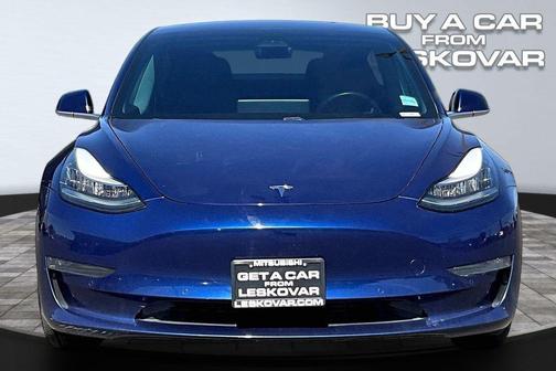 Deep Blue Metallic 2018 Tesla Model 3 Long Range