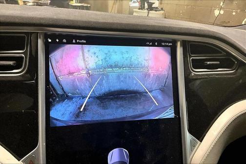 2016 Tesla Model S 70D