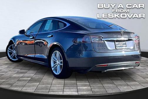 2016 Tesla Model S 70D