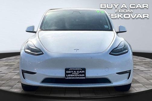 Pearl White Multi-Coat 2022 Tesla Model Y Long Range Dual Motor All-Wheel Drive