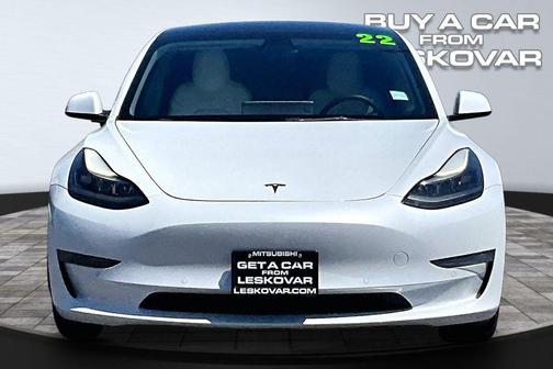 Pearl White Multi-Coat 2022 Tesla Model 3 Long Range