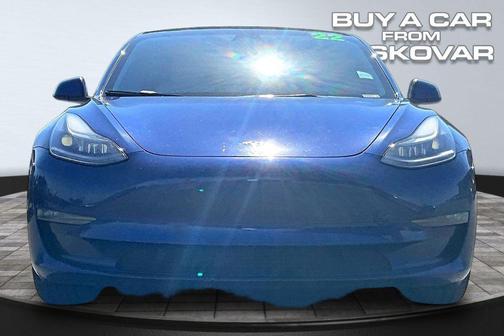 Deep Blue Metallic 2022 Tesla Model 3 Long Range