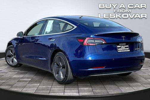 Deep Blue Metallic 2018 Tesla Model 3 Long Range