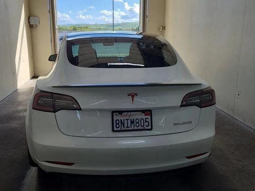 2020 Tesla Model 3 Performance