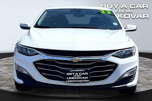 Summit White 2023 Chevrolet Malibu FWD 1LT