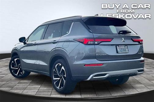 2023 Mitsubishi Outlander PHEV SEL