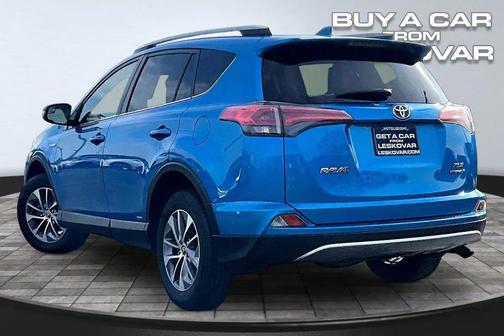 2018 Toyota RAV4 Hybrid XLE