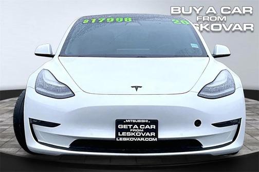 Pearl White Multi-Coat 2020 Tesla Model 3 Performance