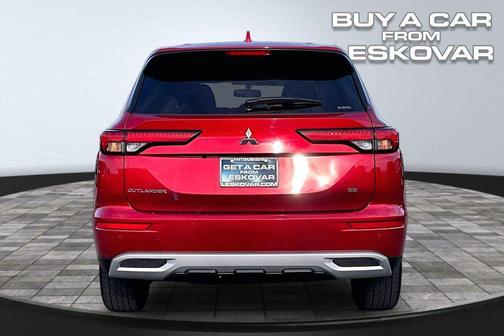 Red Diamond 2024 Mitsubishi Outlander SE 2.5 S-AWC