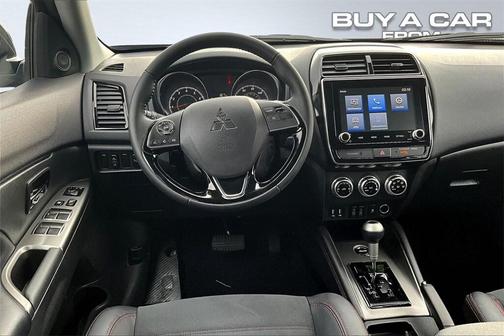 2025 Mitsubishi Outlander Sport SE