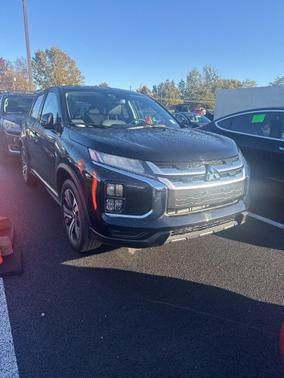 2025 Mitsubishi Outlander Sport SE