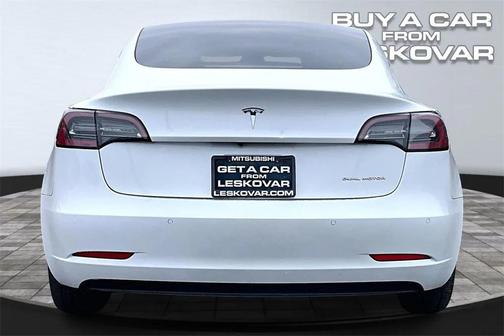 Pearl White Multi-Coat 2022 Tesla Model 3 Long Range