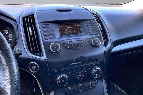 Magnetic Metallic 2018 Ford Edge SE