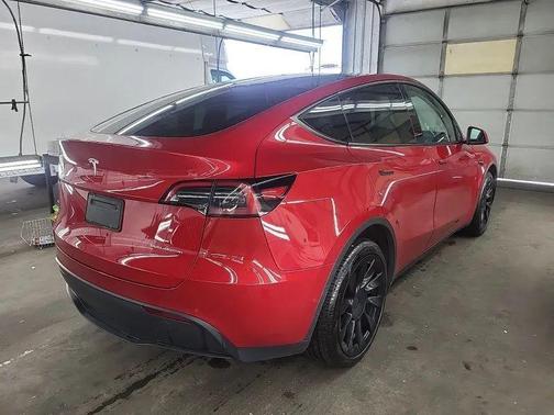 Red Multi-Coat 2022 Tesla Model Y Long Range Dual Motor All-Wheel Drive