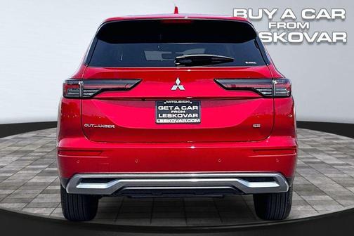 Red Diamond 2026 Mitsubishi Outlander SE S-AWC