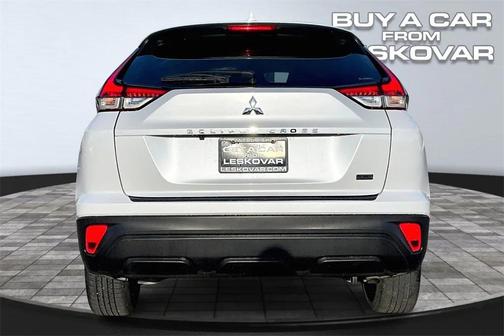 2023 Mitsubishi Eclipse Cross LE