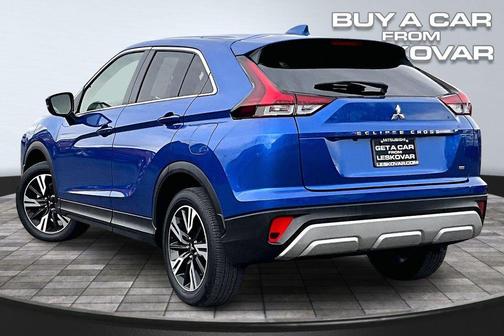 Lightning Blue Metallic 2025 Mitsubishi Eclipse Cross SE