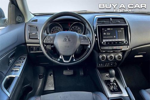 2024 Mitsubishi Outlander Sport SE