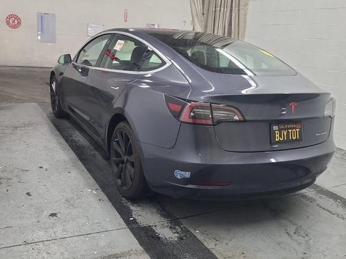2020 Tesla Model 3 Long Range