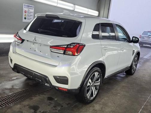 2024 Mitsubishi Outlander Sport SE