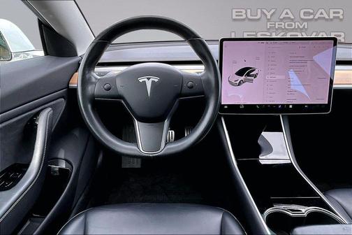 Pearl White Multi-Coat 2018 Tesla Model 3 Performance
