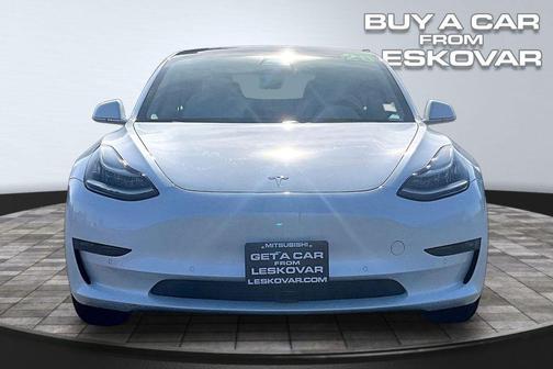 Pearl White Multi-Coat 2020 Tesla Model 3 Long Range