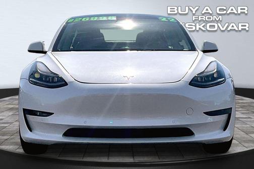 Pearl White Multi-Coat 2022 Tesla Model 3 Long Range