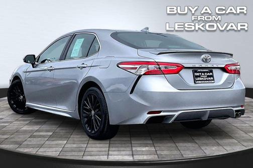 2020 Toyota Camry SE