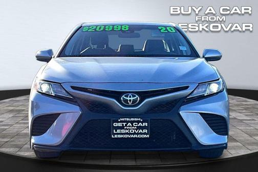 2020 Toyota Camry SE