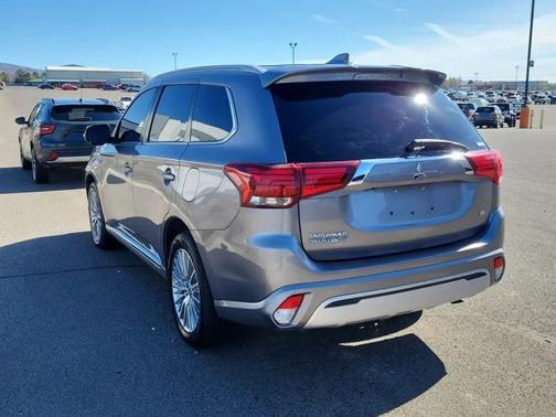 Mercury Gray Metallic 2022 Mitsubishi Outlander PHEV SEL