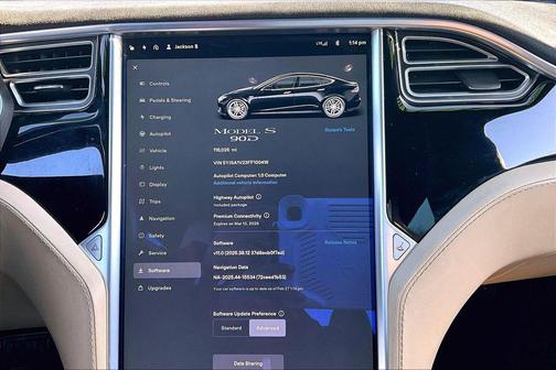 2015 Tesla Model S 90D