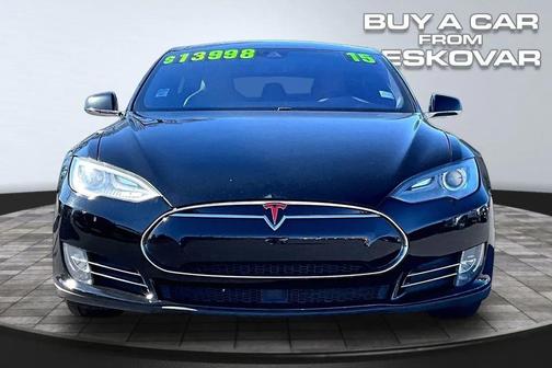 2015 Tesla Model S 90D