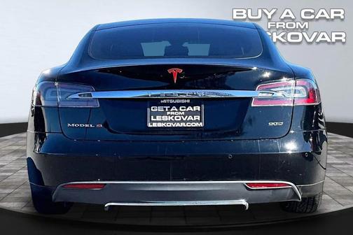 2015 Tesla Model S 90D