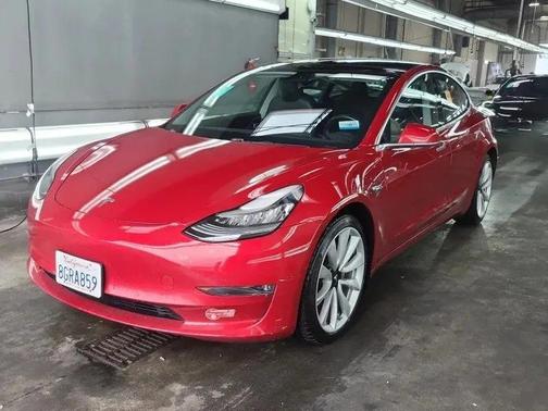 2018 Tesla Model 3 Long Range