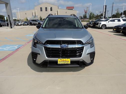 Ice Silver Metallic 2025 Subaru Ascent Limited 7-Passenger
